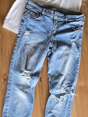 Old Navy Distressed Skinny Jeans | Size 6 | Light Wash Button Fly Denim